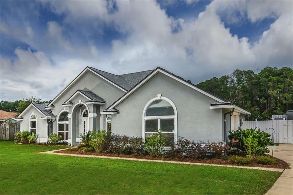 Property Photo:  86867 Worthington Drive  FL 32097 