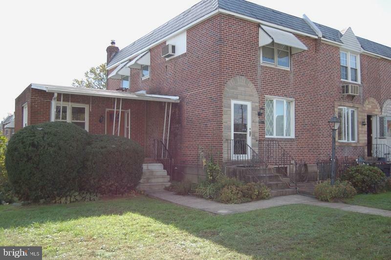Property Photo: 398 Westmont Drive PA 19023
