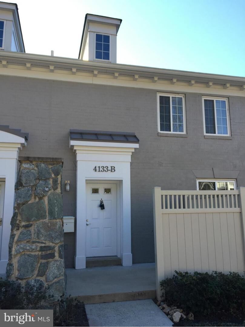 Property Photo: 4133 Four Mile Run Drive S B VA 22204