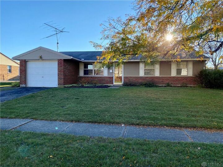 6430 Stonehurst Drive  Huber Heights OH 45424 photo