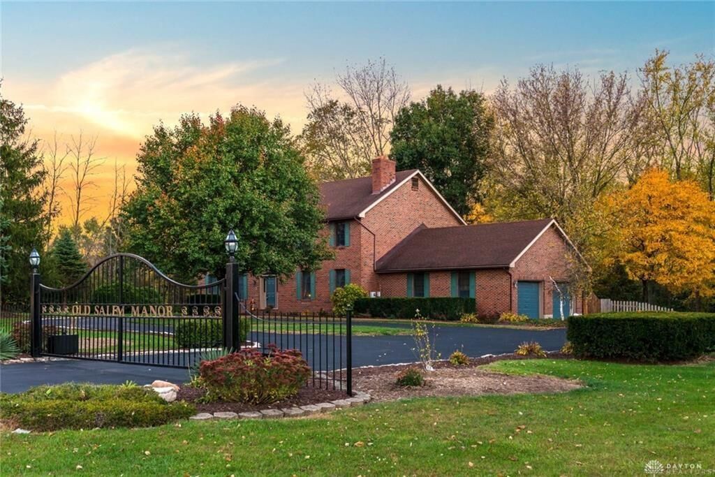 Property Photo: 5260 Old Salem Road OH 45315