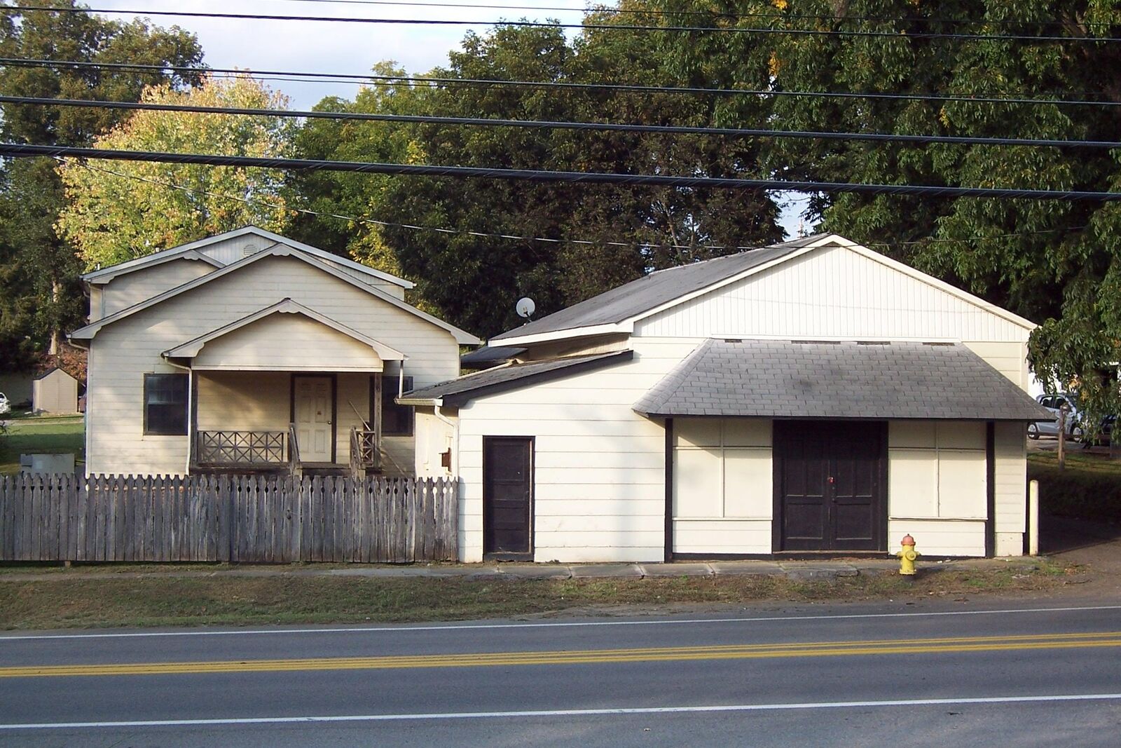 Property Photo:  1325 Sevierville Rd  TN 37804 