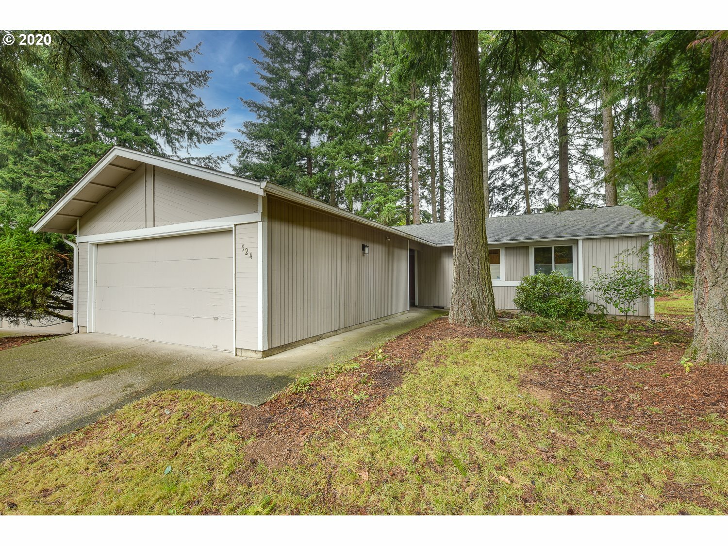 Property Photo: 524 NE 128th Ave WA 98684