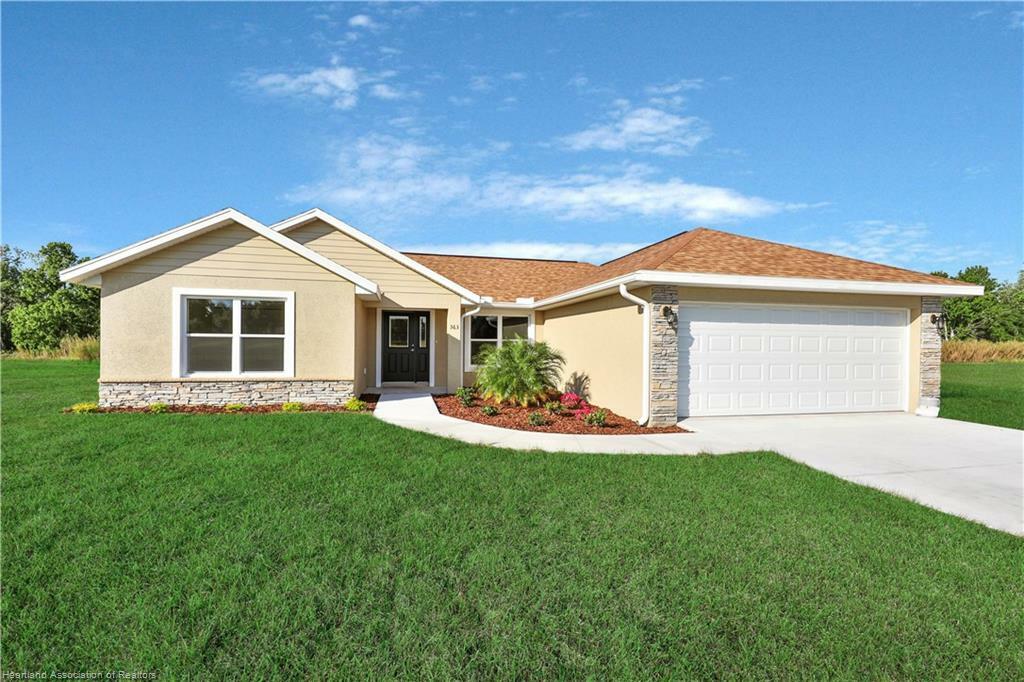 Property Photo:  363 Hidden Creek Cir  FL 33873 