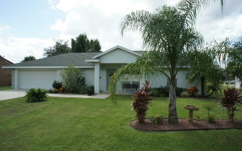 Property Photo:  3217 Dolphin Drive  FL 33870 