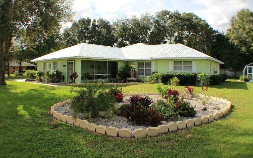 Property Photo:  1600 Charlotte Drive  FL 33875 