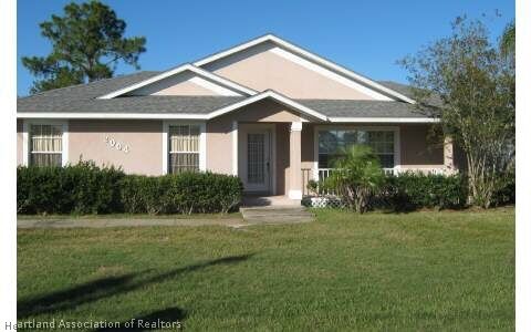Property Photo: 2004 Alan Street FL 33875