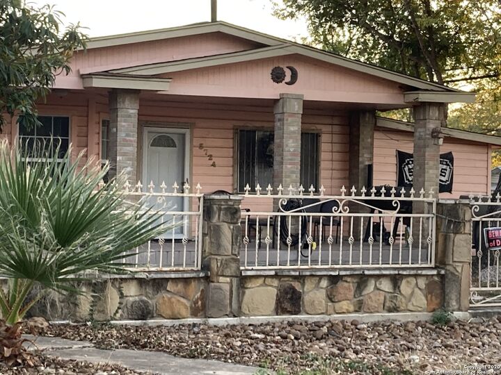 3724 W Salinas St  San Antonio TX 78207 photo