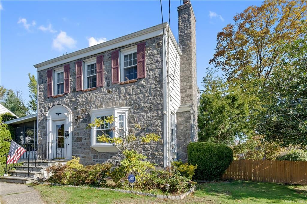 Property Photo: 10 Berkshire Aka 6 Berkshire Road NY 10710