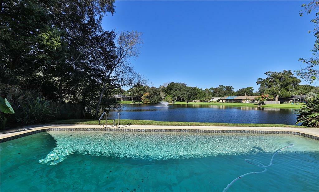 Property Photo:  410 Timbercove Circle  FL 32779 