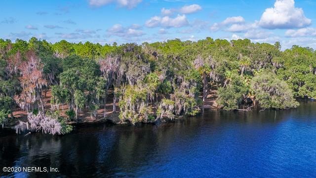 Property Photo:  727 National Forest Service Rd 75G  FL 32177 