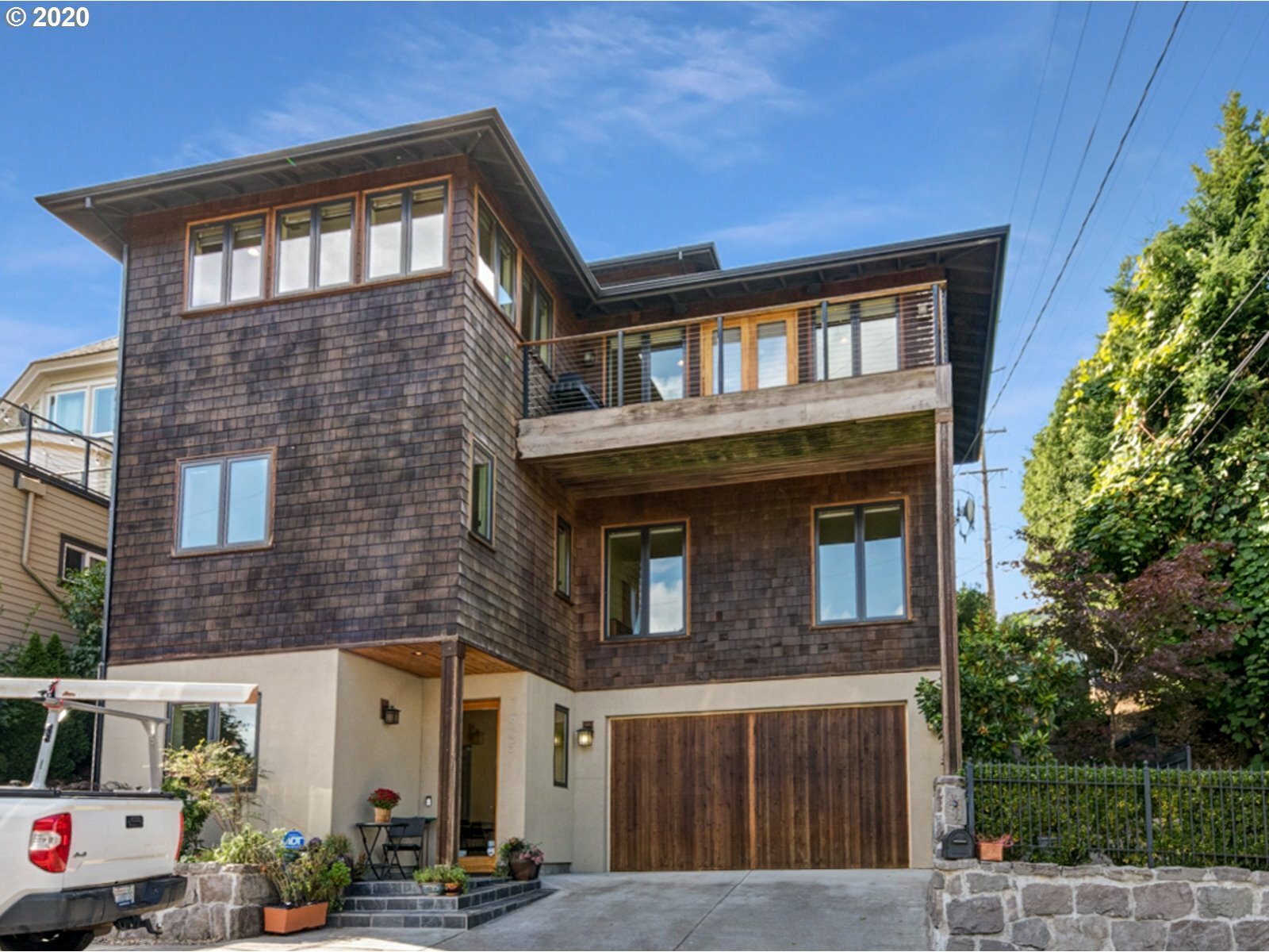 Property Photo:  7605 S Fulton Park Pl  OR 97219 