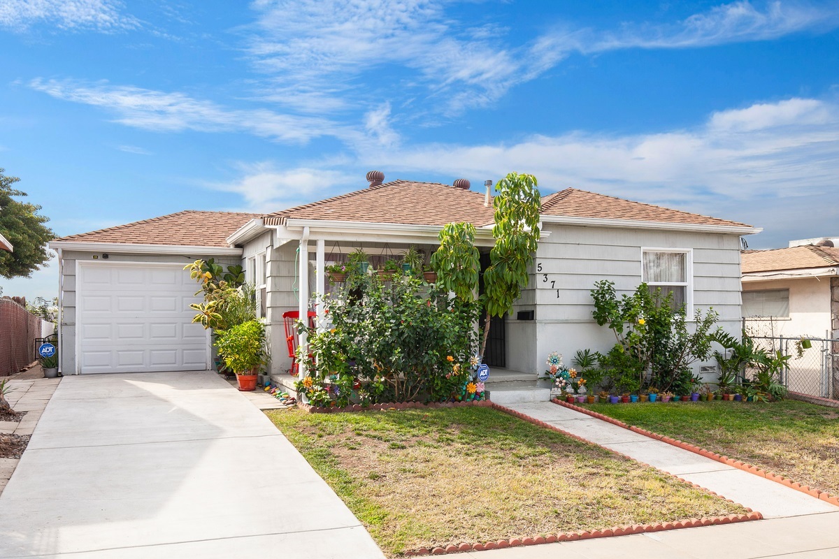 Property Photo:  5371 Churchward St  CA 92114 