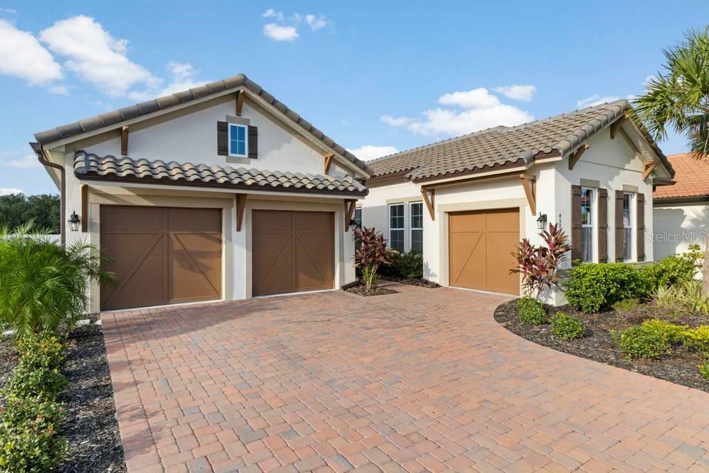 Property Photo:  4505 Baltry Court  FL 34211 