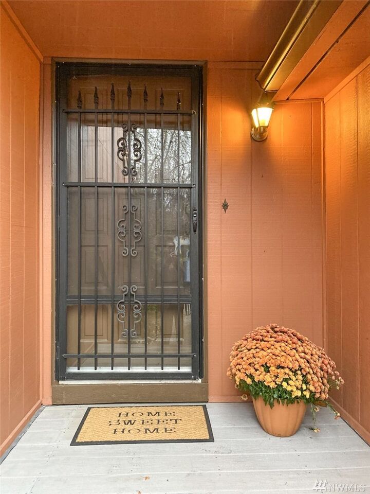 Property Photo: 7503 Zircon Dr SW WA 98498