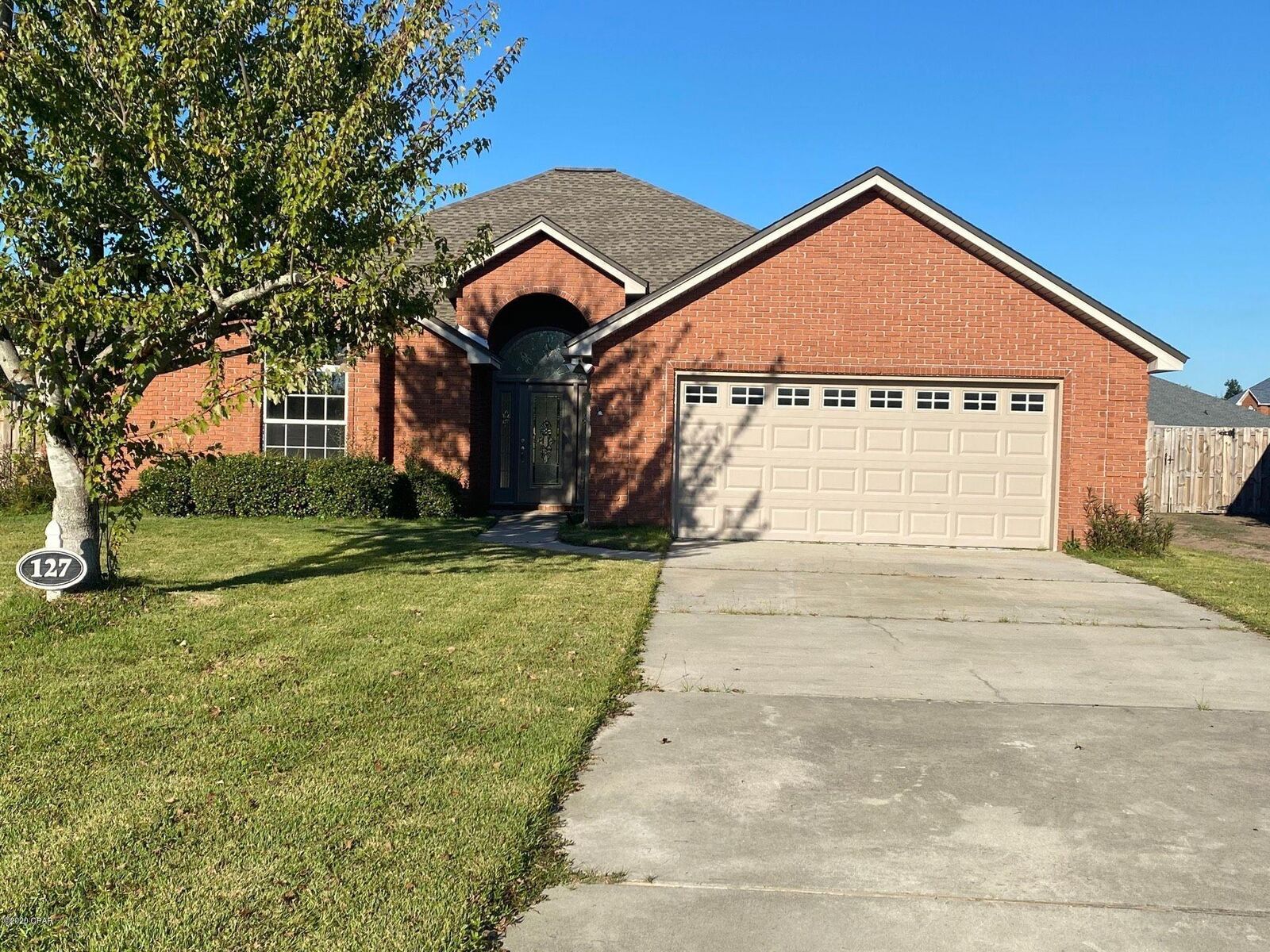 Property Photo: 127 Harrison Place FL 32405