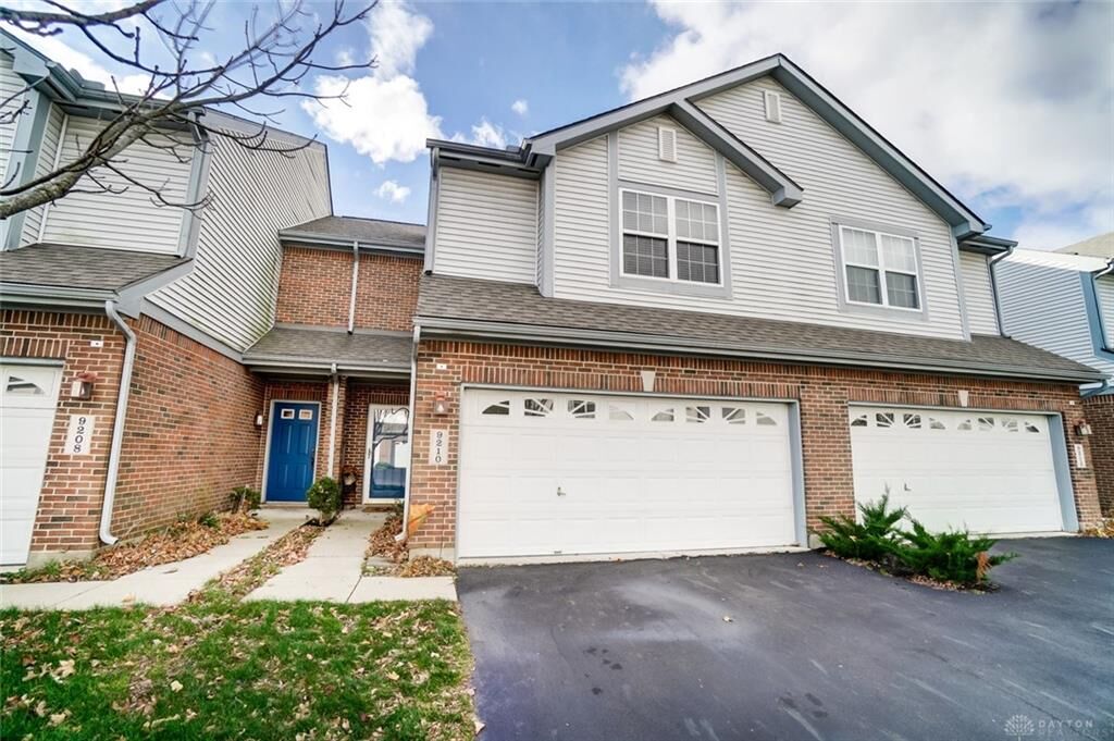Property Photo: 9210 Great Lakes Circle OH 45458