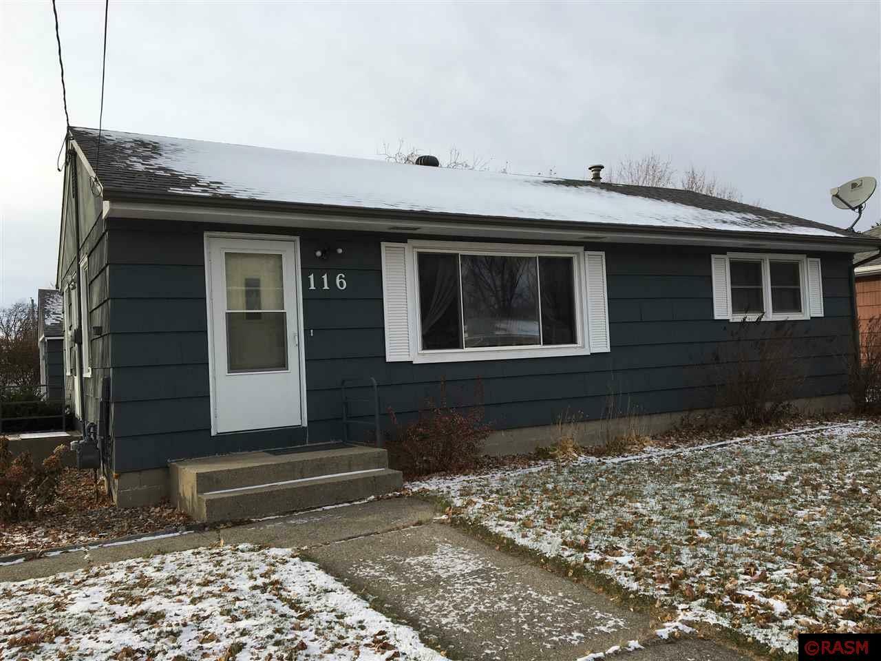 Property Photo:  116 S Plainview Avenue  MN 56001 