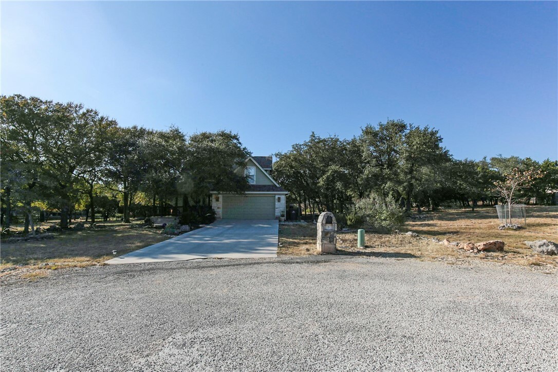 Property Photo:  5 Bullseye Circle  TX 78676 