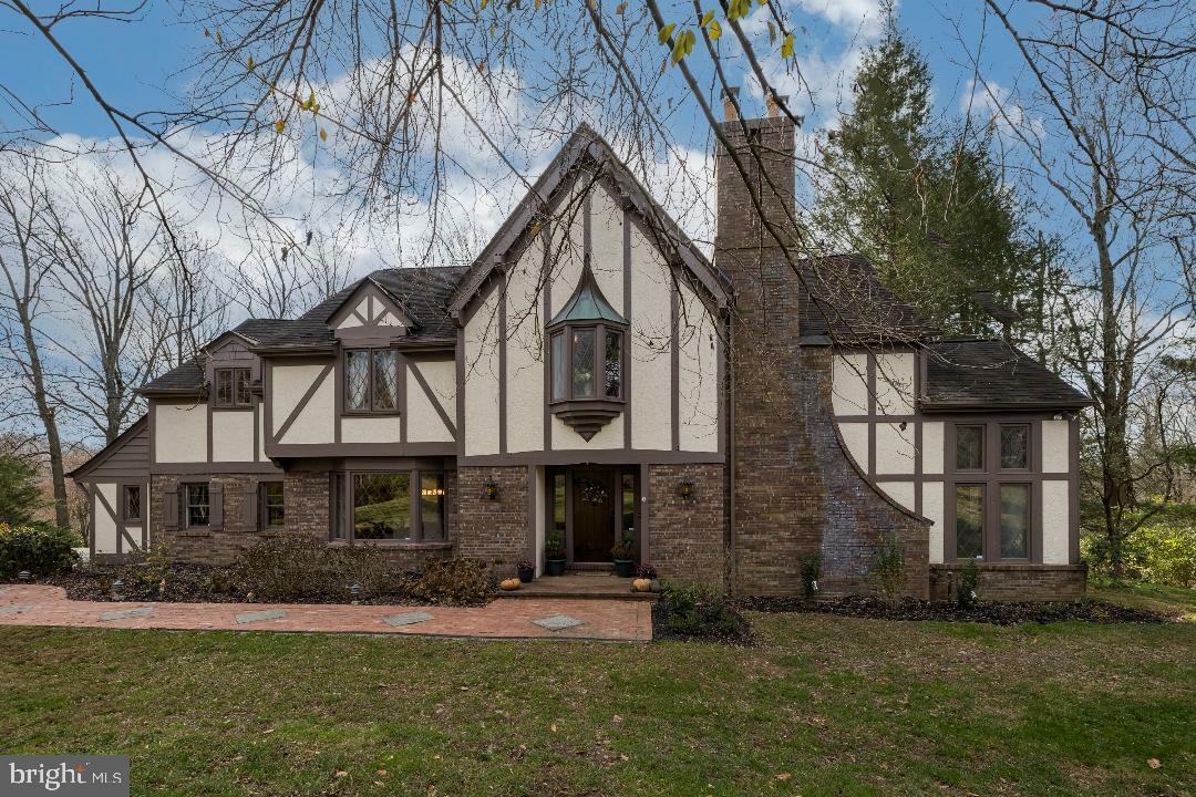 Property Photo: 16 Shadow Lane PA 19317