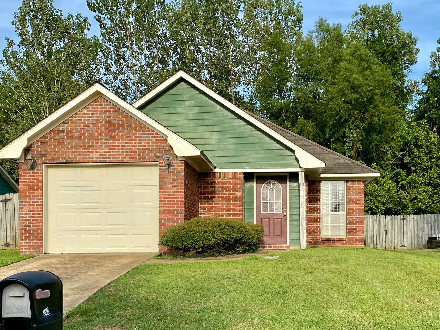 209 John Wesley Dr  Starkville MS 39759 photo