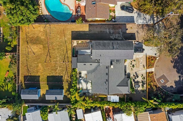 Property Photo:  810 Hermes Avenue  CA 92024 