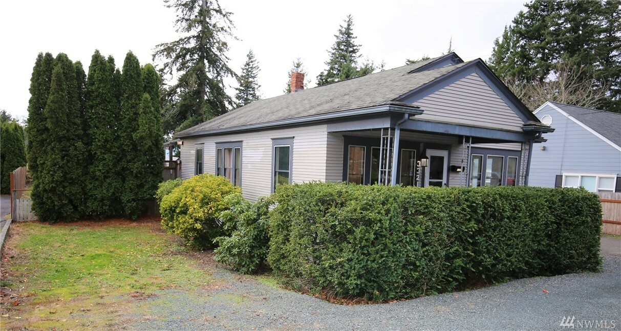 Property Photo:  3321 Northwest Ave  WA 98225 