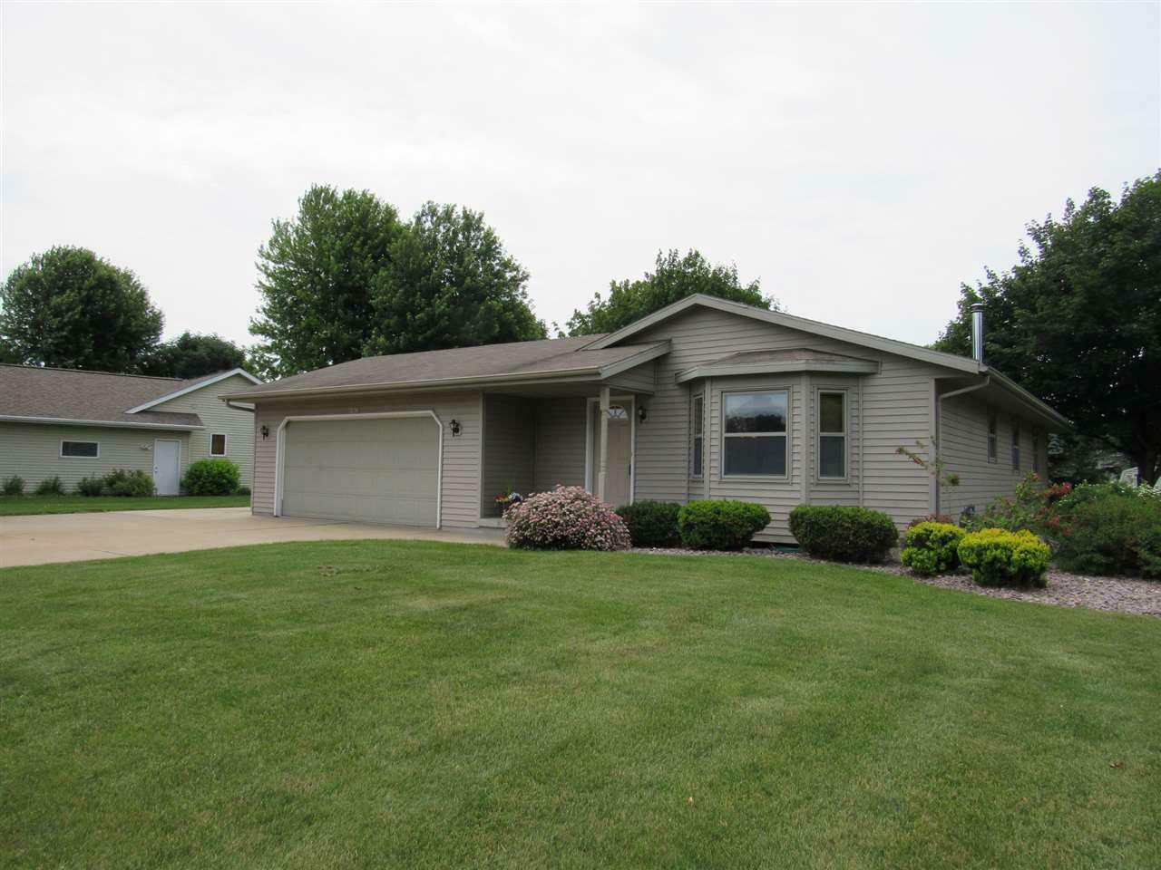 N1413 Westgreen Drive  Greenville WI 54942-9665 photo