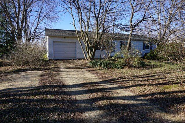 Property Photo: 533 Jon St WI 53508