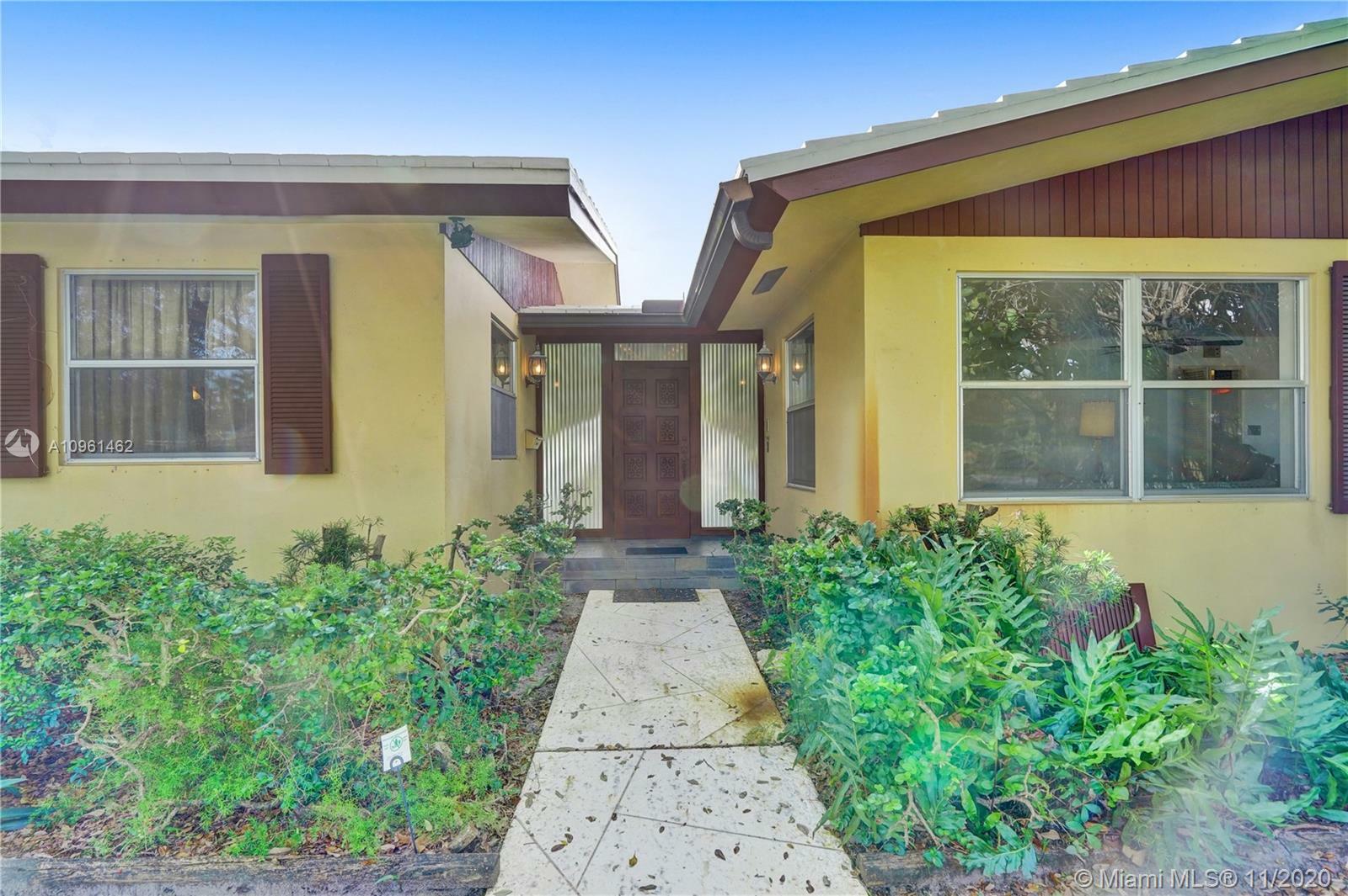 Property Photo:  1450 Monroe St  FL 33020 