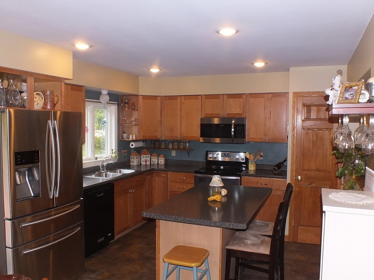 Property Photo:  524 Lamplite Lane  VT 05495 