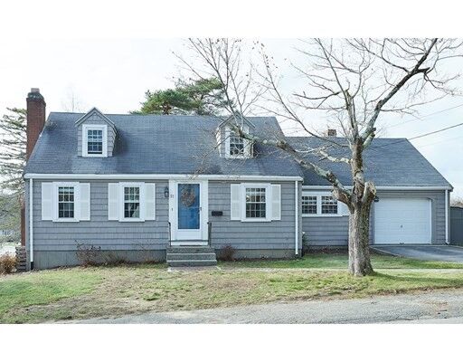 27 Elizabeth Ln  Weymouth MA 02190 photo