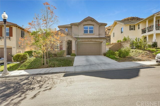 Property Photo: 29011 Sterling Lane CA 91354