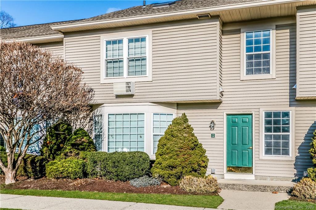 Property Photo: 17 Glen Ridge Court 17 CT 06776