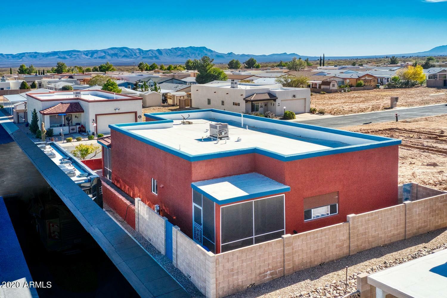 Property Photo: 236 S Sky Ranch Road AZ 85635