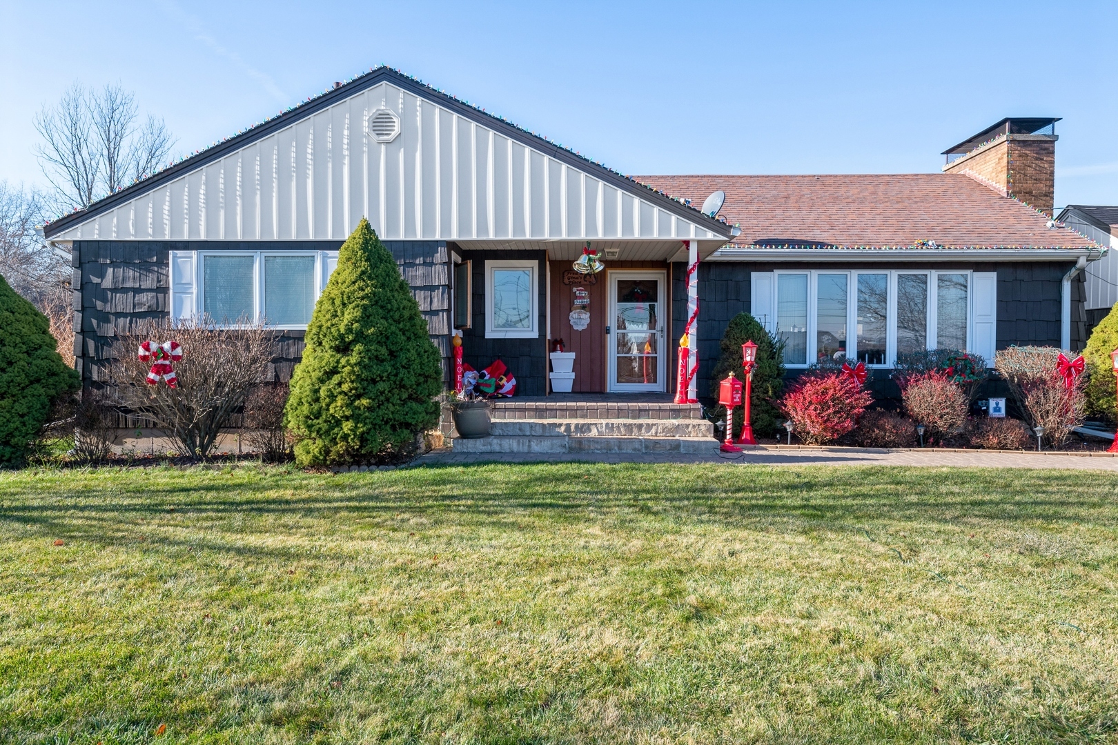 39260 N Winchester Road  Wadsworth IL 60083 photo