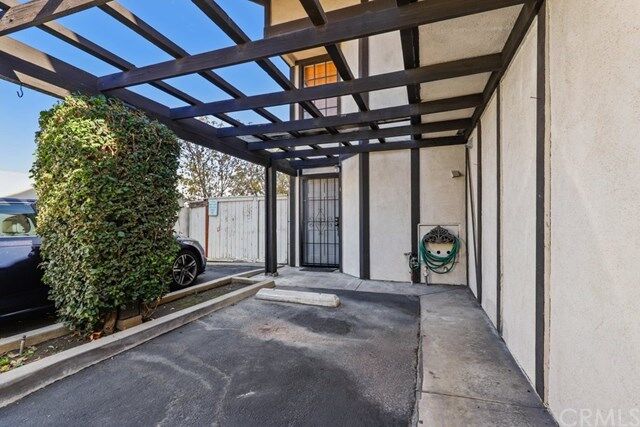 Property Photo:  343 S Monte Vista Street 16  CA 90631 