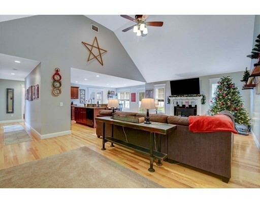Property Photo:  3 Amberleaf Way  MA 01077 