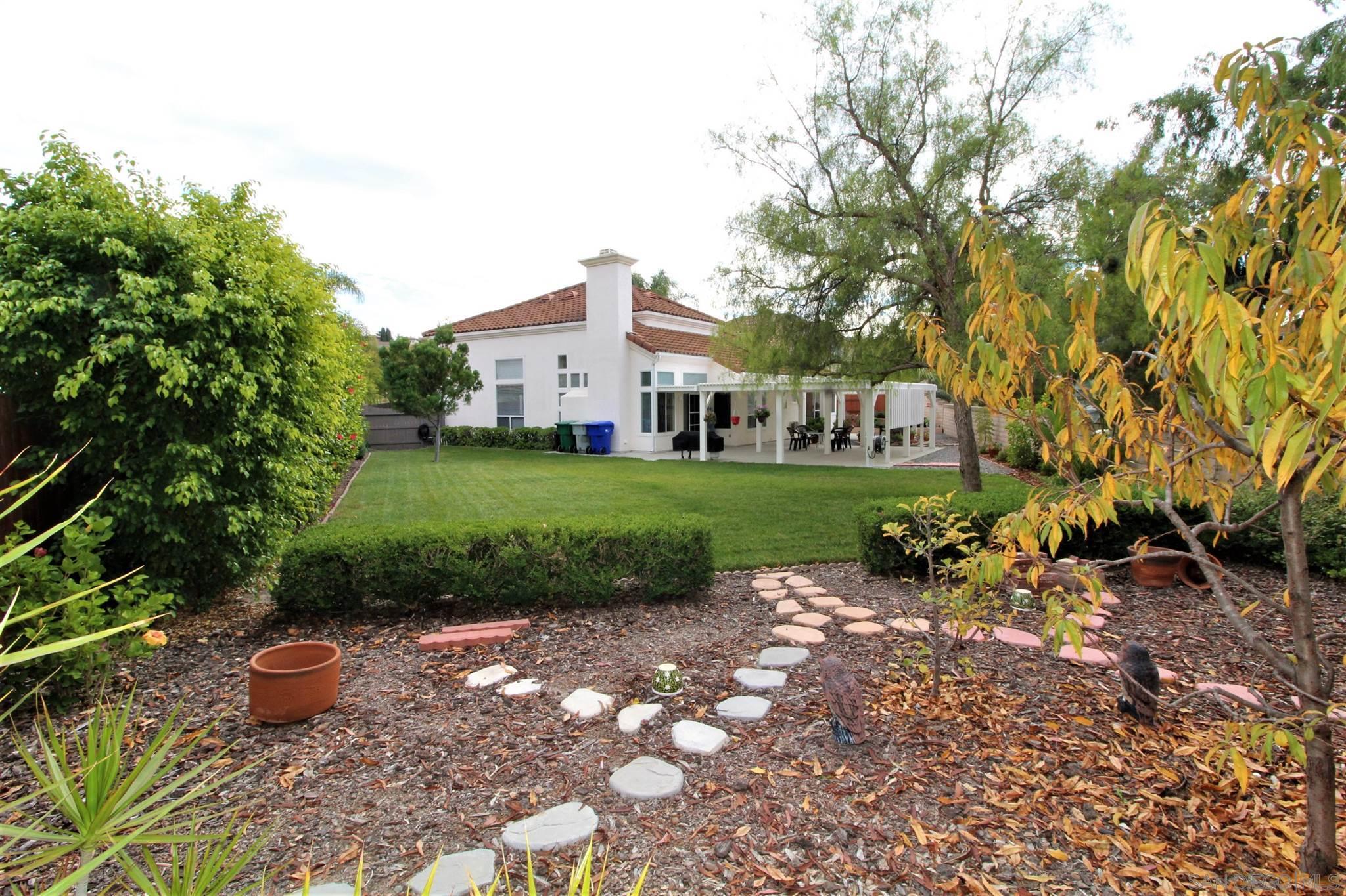 Property Photo: 4980 Bella Collina St CA 92056