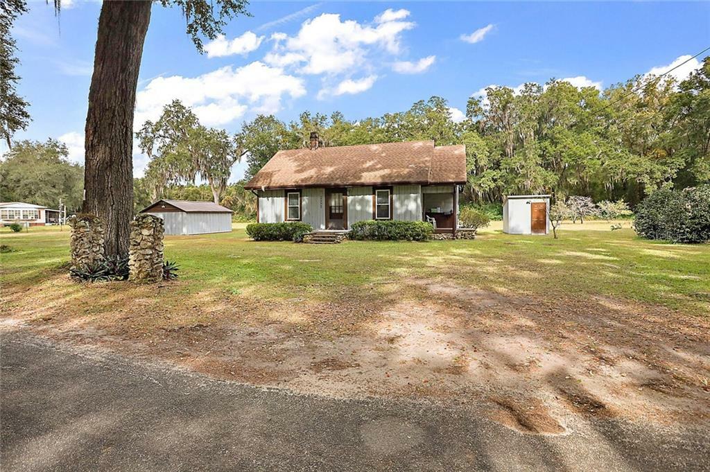 Property Photo: 13281 SE 122nd Place FL 32179