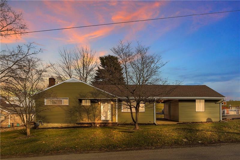 Property Photo: 920 Old Zelienople Rd PA 16117