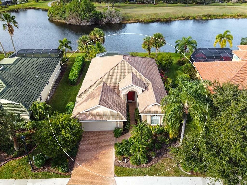 Property Photo: 328 Heritage Isles Way FL 34212