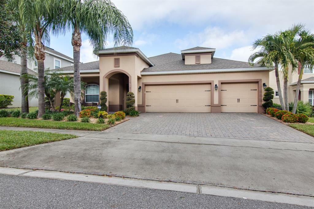 Property Photo:  14395 Black Quill Drive  FL 34787 