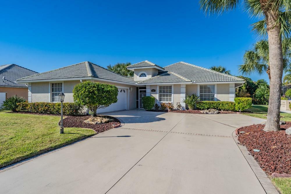 Property Photo:  127 Venice Palms Boulevard  FL 34292 