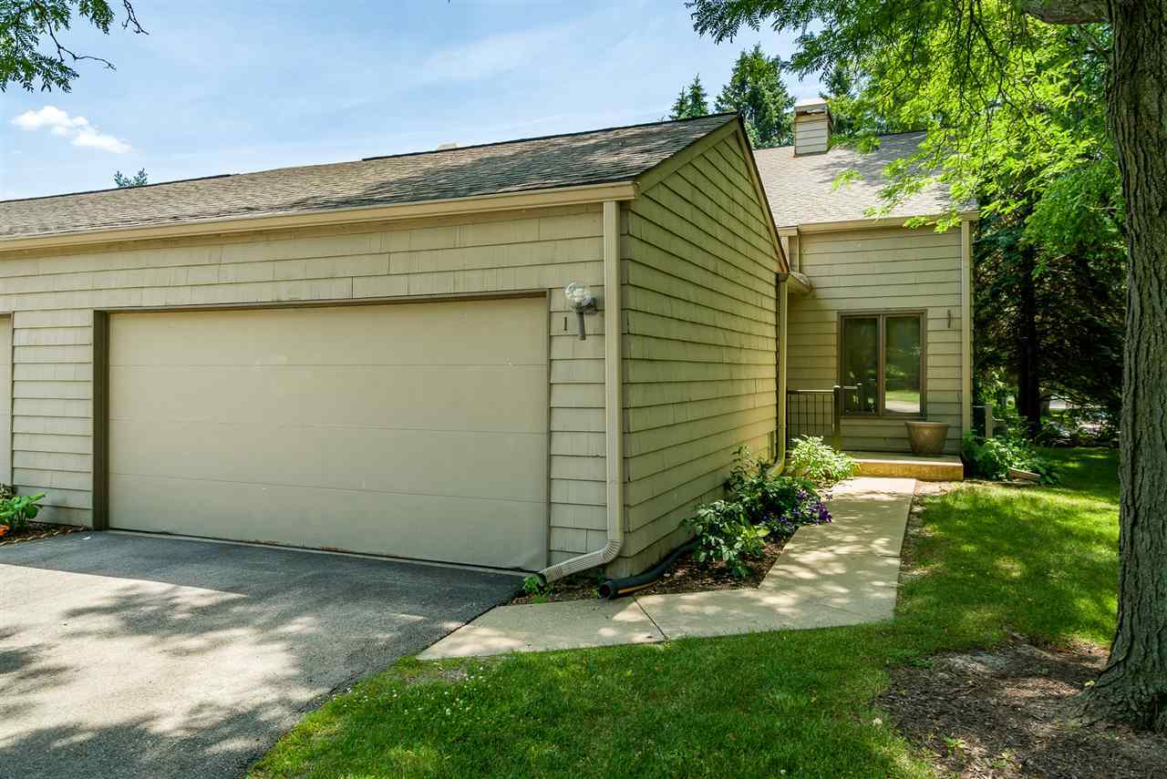 Property Photo:  6121 Garrett Lane #1  IL 61107 