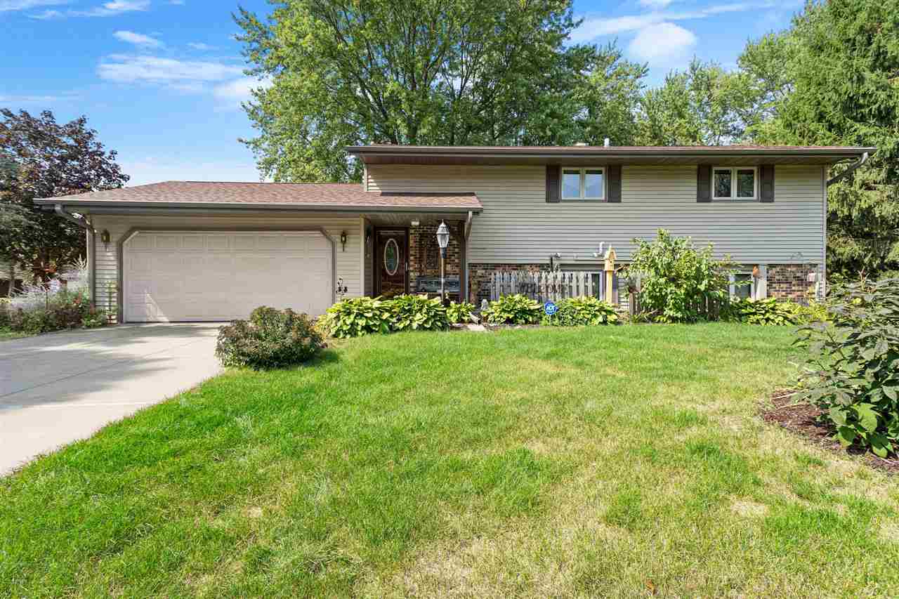 Property Photo: 6365 Bristlecone Lane IL 61109