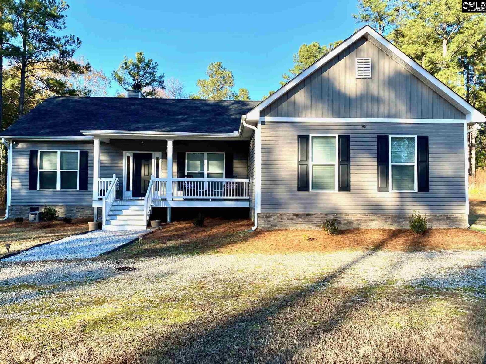 Property Photo: 915 Peak SC 29126