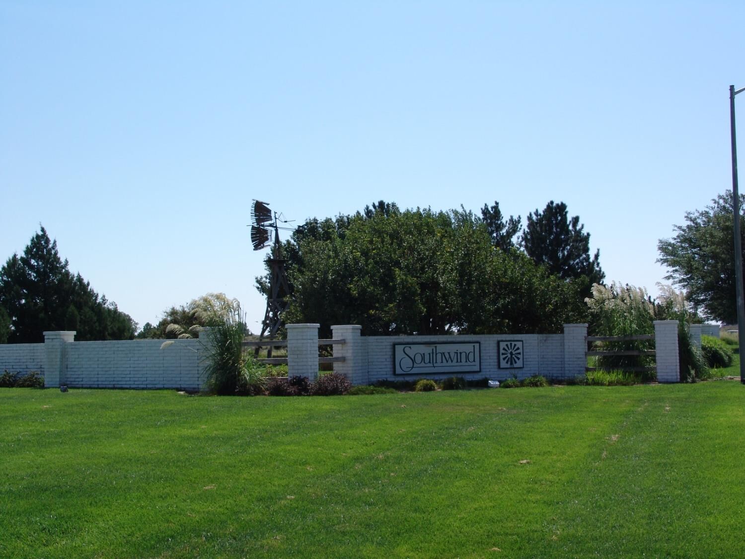 Property Photo:  2246 Kensington Circle  KS 67846 