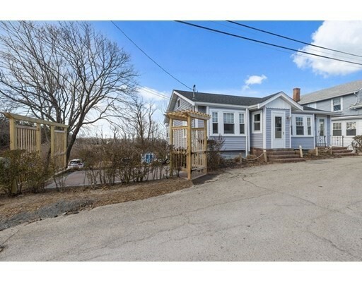 Property Photo:  6 Rockview Rd 1  MA 02045 