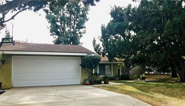 Property Photo:  1241 Kings Way  CA 92373 